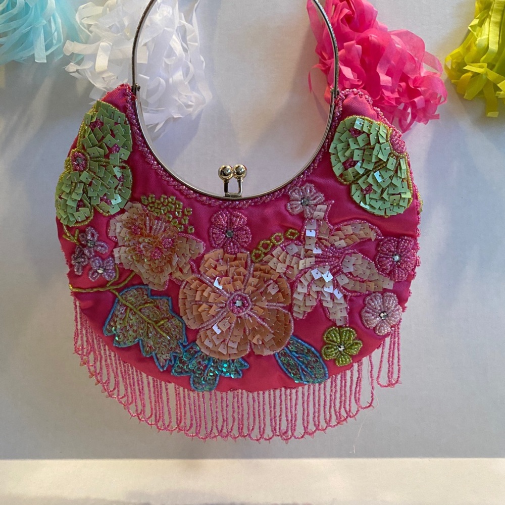 Vintage Floral Beaded Purse